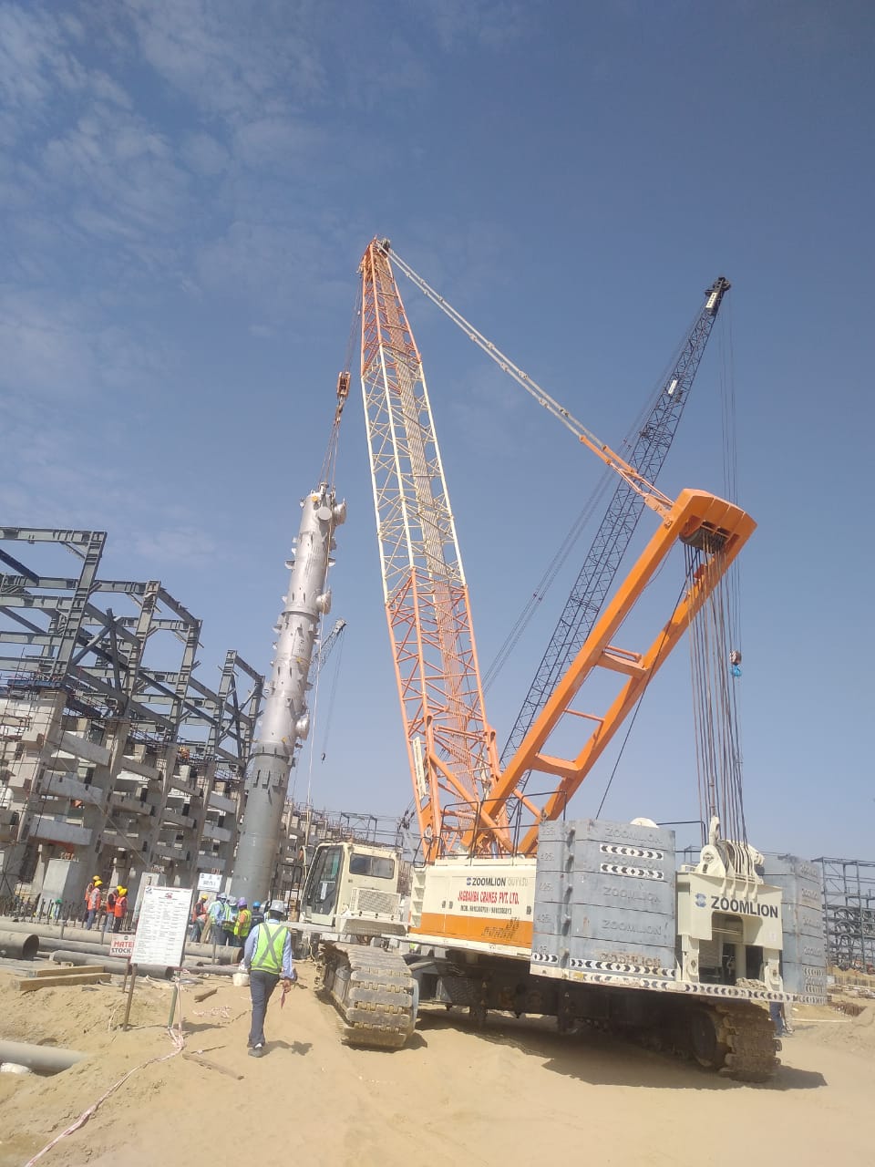 hydra crane raj nagar extension
